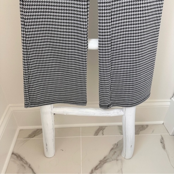 Forever 21 Houndstooth Patterned Flared Leggings SZ Small - Picture 2 of 8